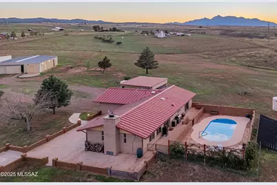 38 Longview Loop Road, Elgin, AZ 85611 - Photo 2