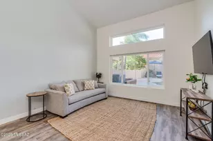 7727 E Entrada De Ventana, Tucson, AZ 85750 - Photo 6