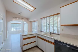 14212 N Cirrus Hill Dr, Oro Valley, AZ 85755 - Photo 12