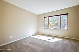 1075 N Echo Ranch Dr, Green Valley, AZ 85614 - Photo 6