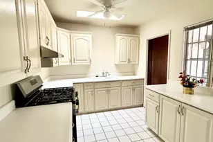 2921 E Florence Dr, Tucson, AZ 85716 - Photo 12