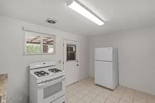 2135 N Columbus Blvd, Tucson, AZ 85712 - Photo 34