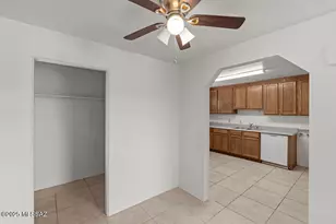 2135 N Columbus Blvd, Tucson, AZ 85712 - Photo 10