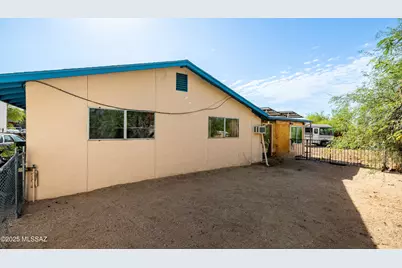7327 N Iron Bell Place, Tucson, AZ 85741 - Photo 20