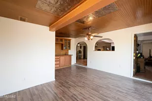 7327 N Iron Bell Pl, Tucson, AZ 85741 - Photo 6