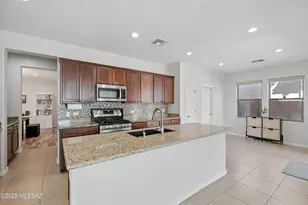 3501 W Tail Feather Dr, Marana, AZ 85658 - Photo 10