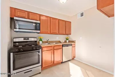2018 S Cloverland Avenue, Tucson, AZ 85711 - Photo 4