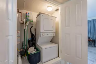 8267 N Oracle Rd, Oro Valley, AZ 85704 - Photo 32