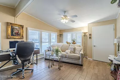 20 W Mesquite Place, Green Valley, AZ 85614 - Photo 8