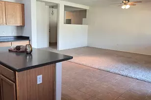 7842 N Maiden Pools Pl, Tucson, AZ 85743 - Photo 10