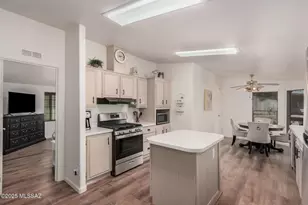 7730 W Edgestone St, Tucson, AZ 85735 - Photo 6