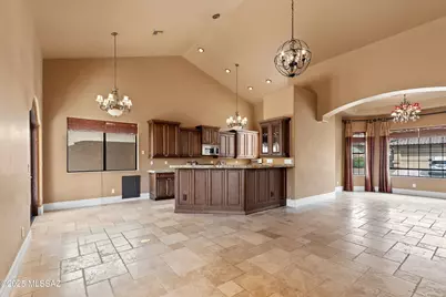 1391 E Sonoran Desert Drive, Oro Valley, AZ 85737 - Photo 6