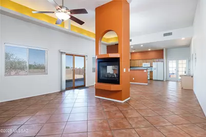 5465 E Pioneer Lane, Hereford, AZ 85615 - Photo 8