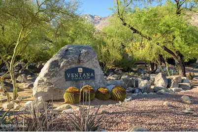 6655 N Canyon Crest Drive #25204, Tucson, AZ 85750 - Photo 2