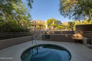 6655 N Canyon Crest Dr, Tucson, AZ 85750 - Photo 32