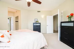 6655 N Canyon Crest Dr, Tucson, AZ 85750 - Photo 18