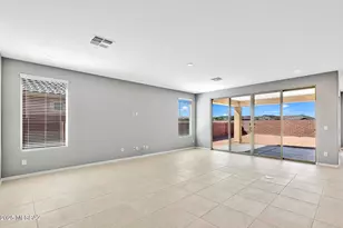 7956 S Sonoran Oak Dr, Tucson, AZ 85747 - Photo 10