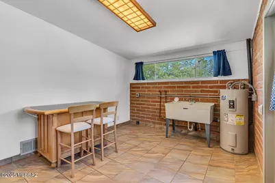 2642 N Bahana Drive, Tucson, AZ 85715 - Photo 20