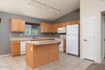 60198 E Verde Vista Court, Tucson, AZ 85739 - Photo 6
