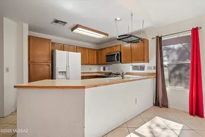 4703 W Gatehinge Court, Tucson, AZ 85741 - Photo 10