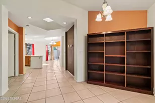 4703 W Gatehinge Ct, Tucson, AZ 85741 - Photo 6