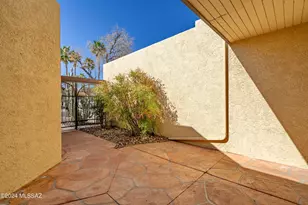 9859 1st St, Tucson, AZ 85748 - Photo 2