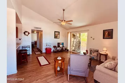 834 S Langley Avenue #204, Tucson, AZ 85710 - Photo 4