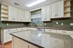 325 W Oak Hills Dr, Oracle, AZ 85623 - Photo 22