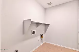 8125 S Sonoran Oak Dr, Tucson, AZ 85747 - Photo 14