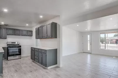 6607 E Calle Luna, Tucson, AZ 85710 - Photo 12