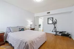 2729 N La Cienega Dr, Tucson, AZ 85715 - Photo 24