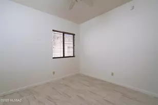 10256 E Calle Estrella Fugaz, Tucson, AZ 85747 - Photo 20