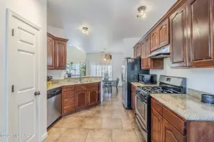 163 E Camino Limon Verde, Sahuarita, AZ 85629 - Photo 12