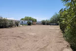 2881 Diamond St, Tucson, AZ 85705 - Photo 1