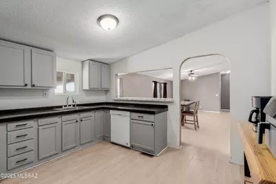 16640 W Branch Water Lane, Marana, AZ 85653 - Photo 16