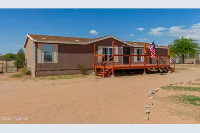 16640 W Branch Water Lane, Marana, AZ 85653 - Photo 2