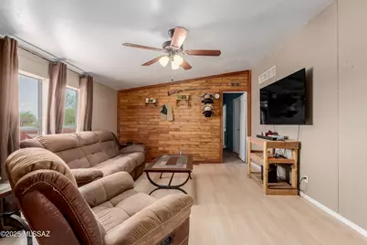 16640 W Branch Water Lane, Marana, AZ 85653 - Photo 8