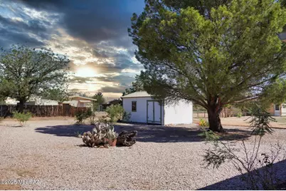 907 E Clouse Street, Pearce, AZ 85625 - Photo 8