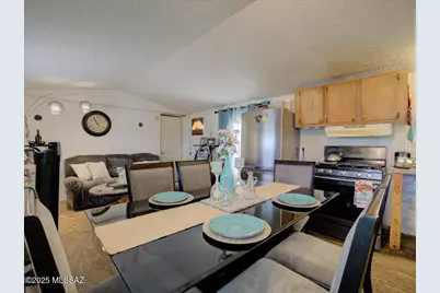 9865 S Desert Brush Loop, Tucson, AZ 85756 - Photo 2