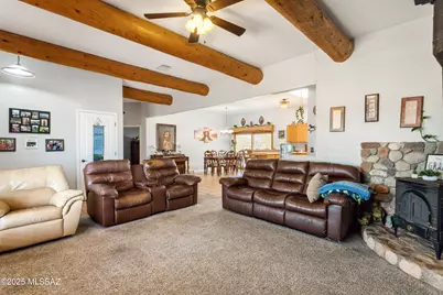 2031 W Cougar Place, Huachuca City, AZ 85616 - Photo 6