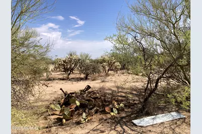 15340 Many Horses Road #127, Tucson, AZ 85736 - Photo 4