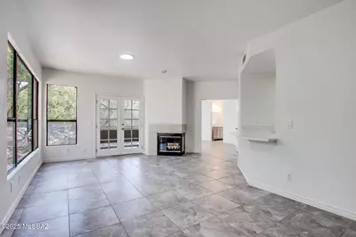 6655 N Canyon Crest Drive #15105, Tucson, AZ 85750 - Photo 12