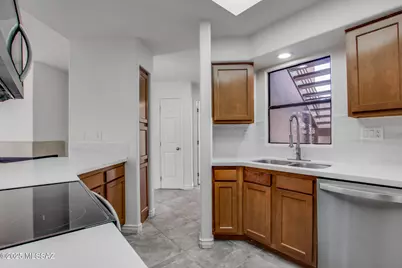 6655 N Canyon Crest Drive #15105, Tucson, AZ 85750 - Photo 4