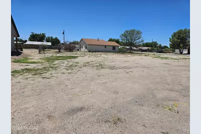 104 S Casas Lindas Drive, Willcox, AZ 85643 - Photo 6