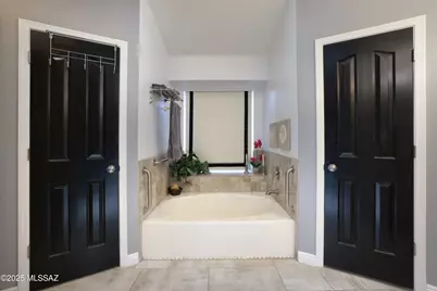 1691 W Sunridge Drive, Tucson, AZ 85704 - Photo 16