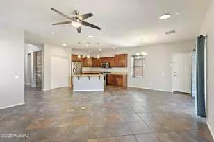 10568 E Desert Drifter Pl, Tucson, AZ 85747 - Photo 10