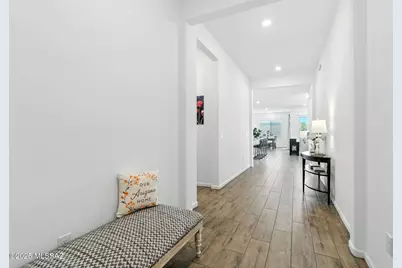 5190 W Ridgemont Court, Tucson, AZ 85742 - Photo 2