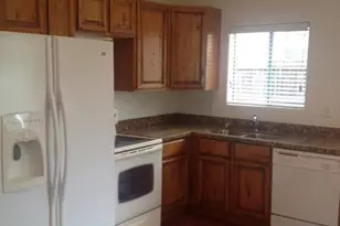 226 W Dahil Rd, Tucson, AZ 85705 - Photo 1