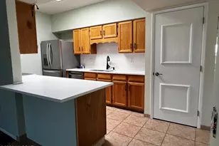 1439 W Camino Calderon, Green Valley, AZ 85622 - Photo 2