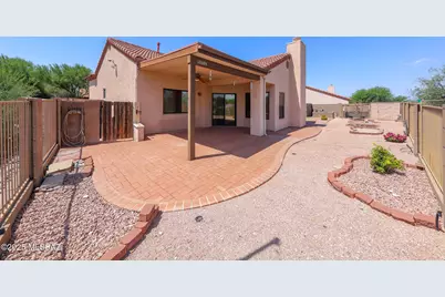 10889 E Walking Stick Drive, Tucson, AZ 85748 - Photo 32